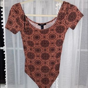 FOREVER 21 SIZE SMALL BODY SUIT